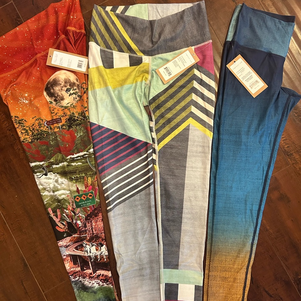 Niyama Sol Multicolor Graphic Leggings Set